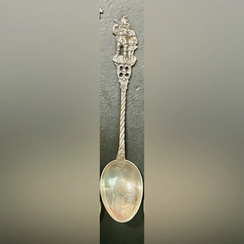 Vintage Collectors Souvenir Spoon from the Netherlands